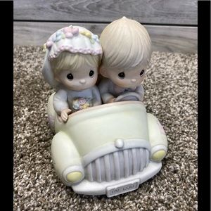 Bride Groom Wedding Gift Vintage Precious Moments Exclusive Stamp 1988